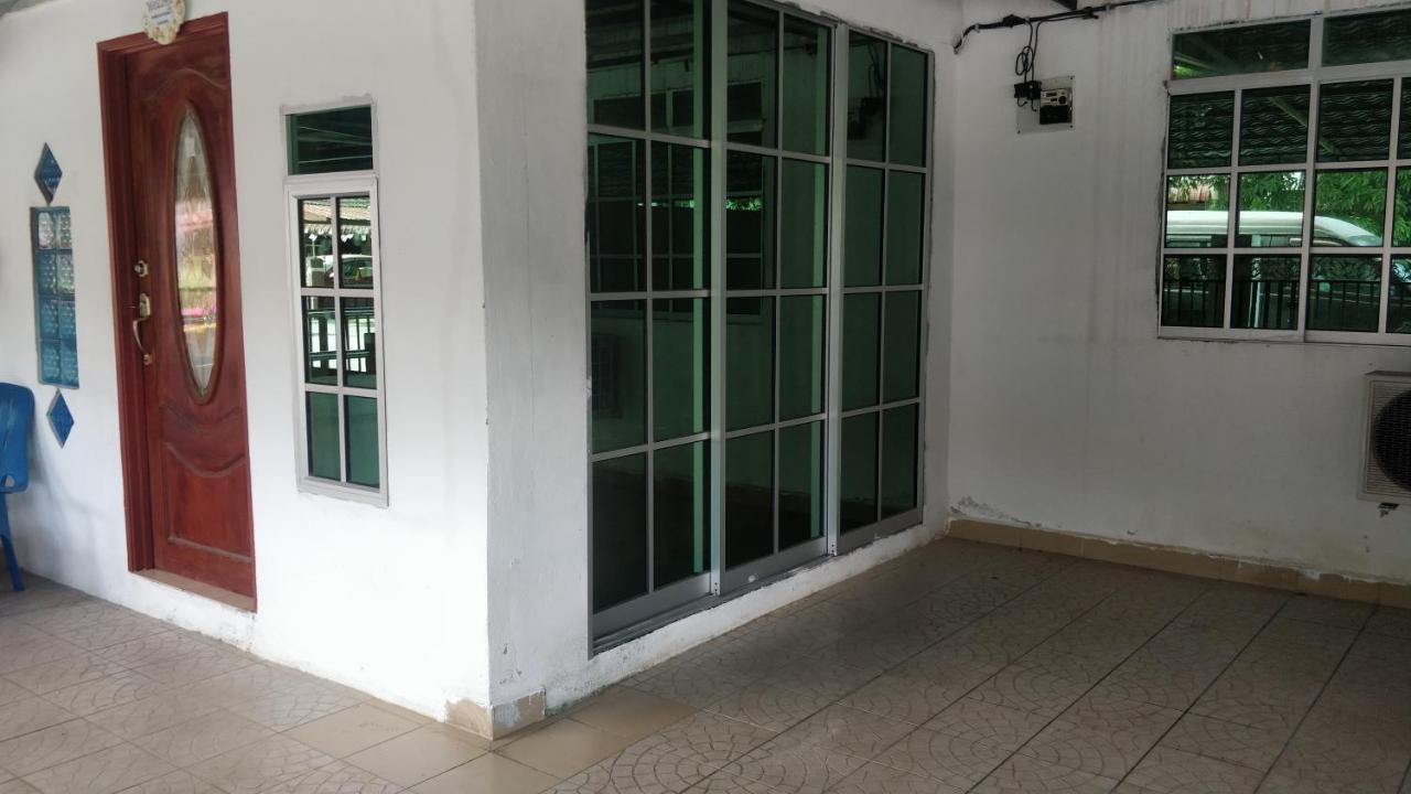 Homestay Budget Lenggong Kampong Ulu Jepai Luaran gambar